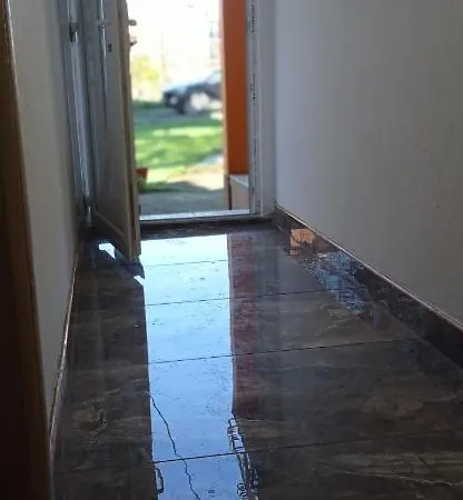 Topli Dom Appartement *